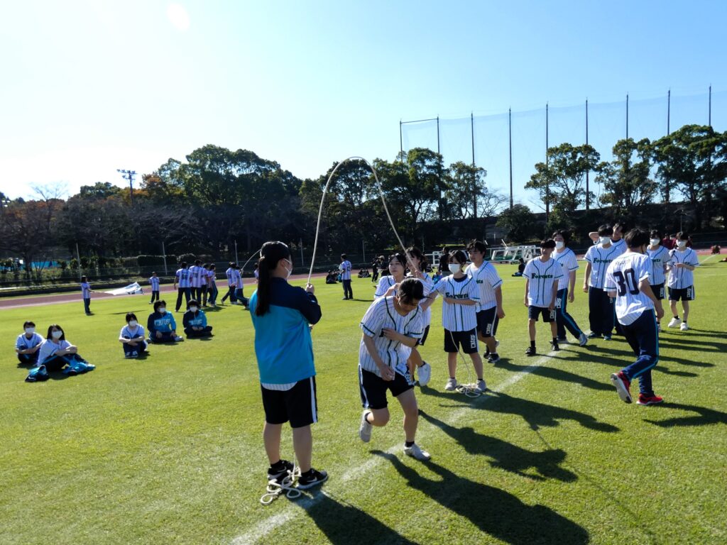 体育祭 ｜青葉の森公園 陸上競技場にて｜ニュース＆お知らせ（千葉本校）｜明聖高校情報局｜明聖高等学校(千葉・中野の総合通信制高校)