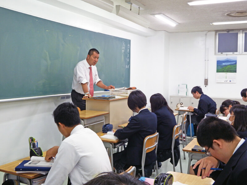 千葉本校 全日コース 通信制高校 千葉 中野 明聖高等学校 千葉本校 全日コース 通信制高校 千葉 中野 明聖高等学校